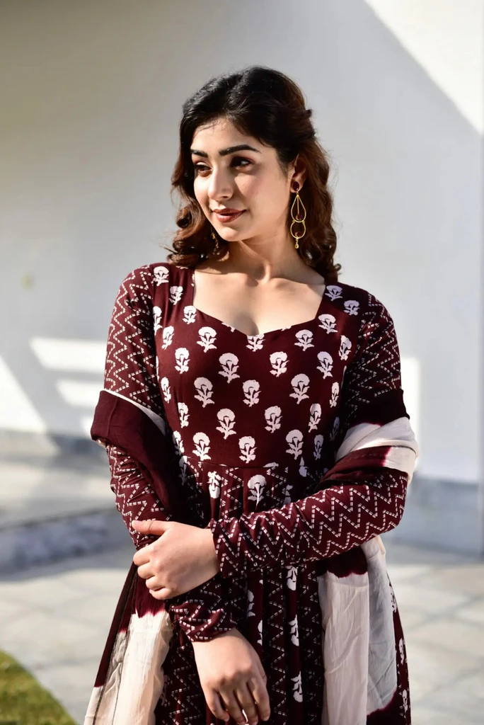 SI and KU Fabrics Women Pure Cotton Kurta Pant Dupatta Set